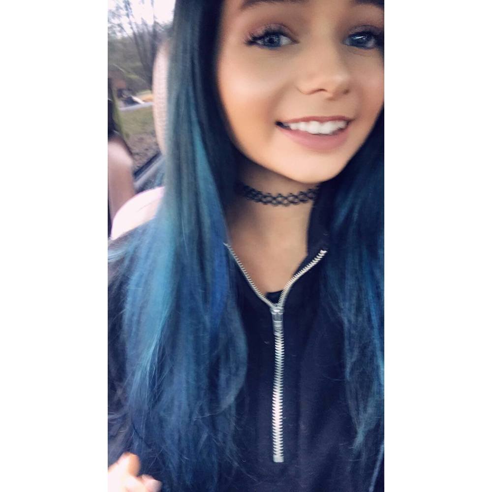 Meet your Posher, Elizabeth